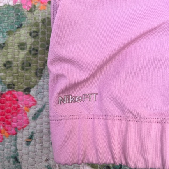 Nike Livestrong Light pink size small Sports Bra racer back like new - Picture 2 of 5